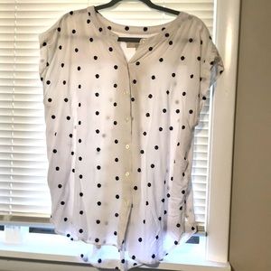 Beautiful Flowy Button-up